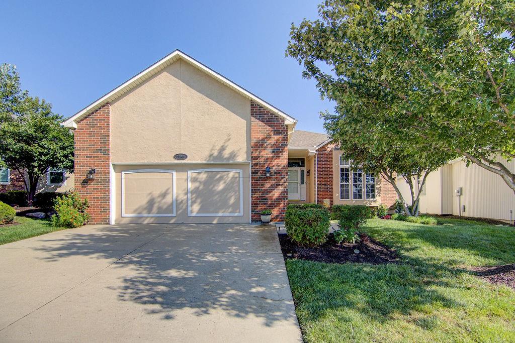 Listing Photo MLS #HMS2637499