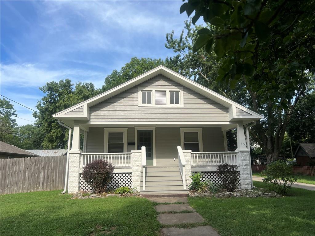 Listing Photo MLS #HMS2637504