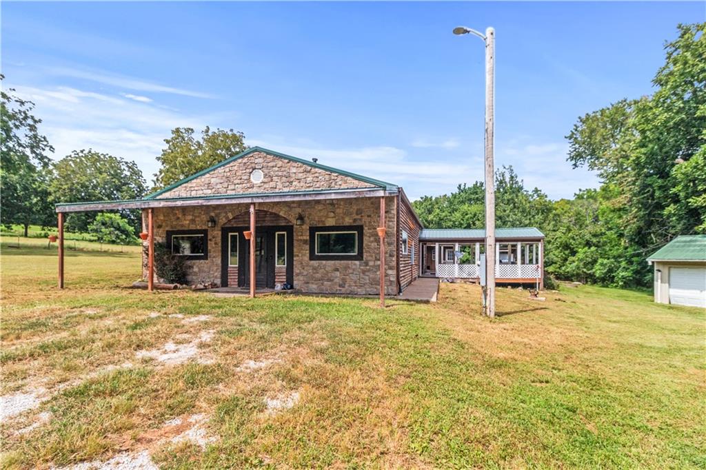 Listing Photo MLS #HMS2637523