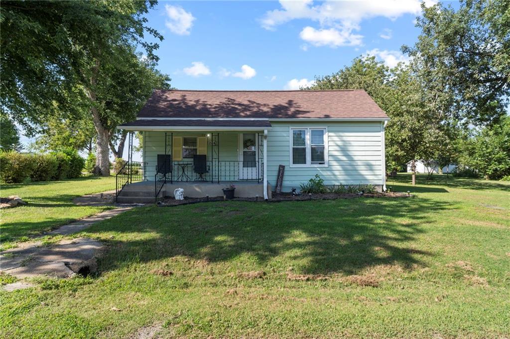 Listing Photo MLS #HMS2637546