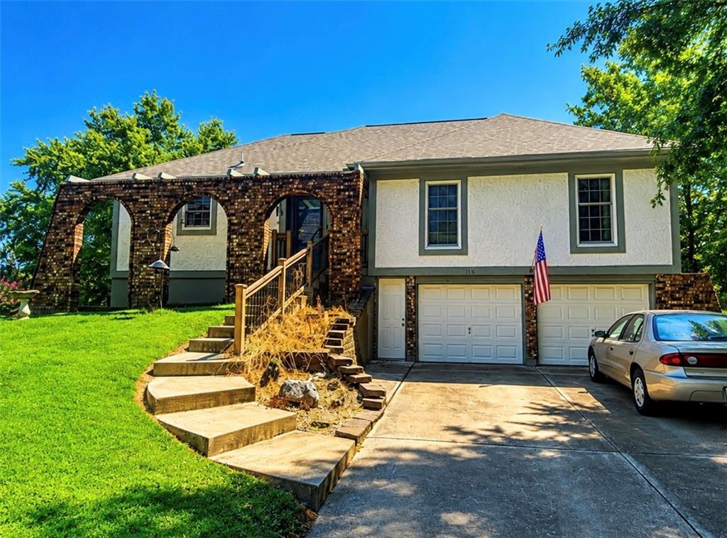 Listing Photo MLS #HMS2637559