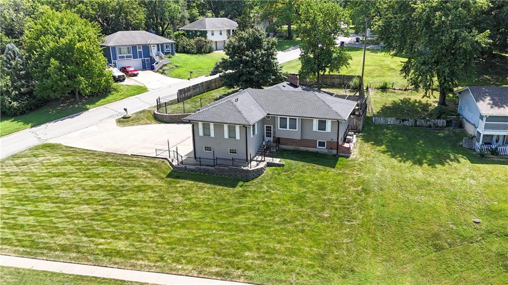 Listing Photo MLS #HMS2637566
