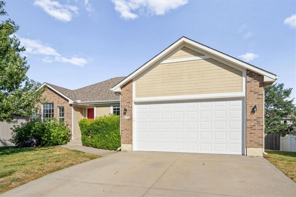 Listing Photo MLS #HMS2637634