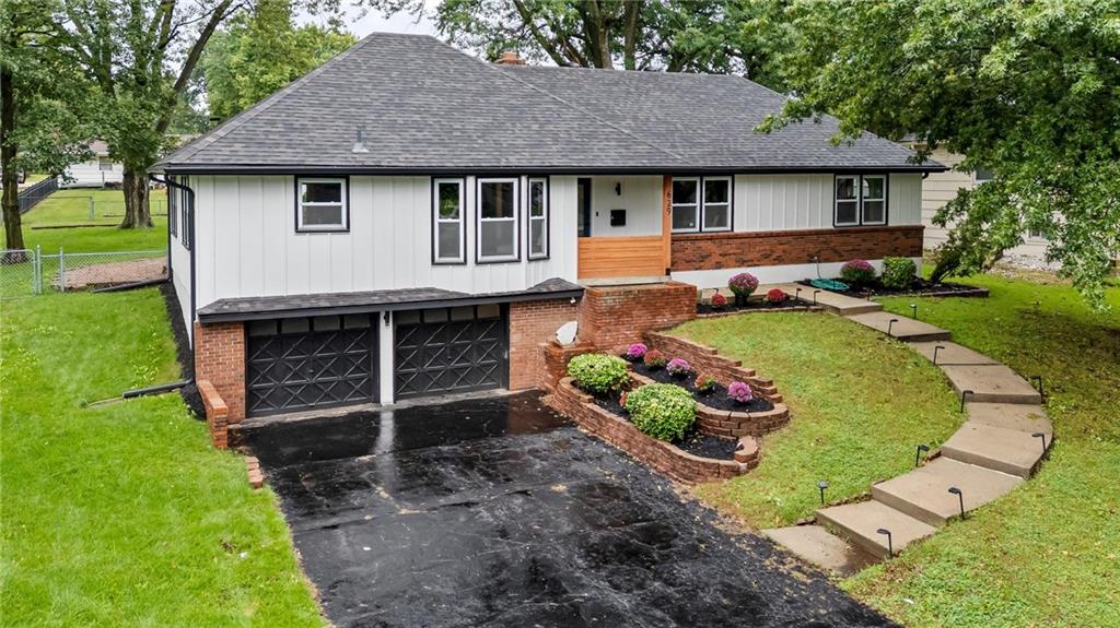 Listing Photo MLS #HMS2637645