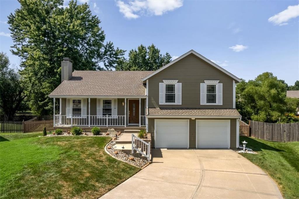 Listing Photo MLS #HMS2637705