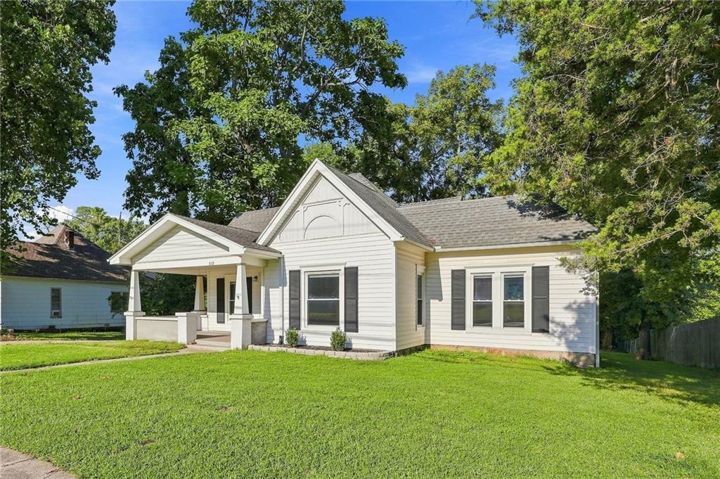 Listing Photo MLS #HMS2637721