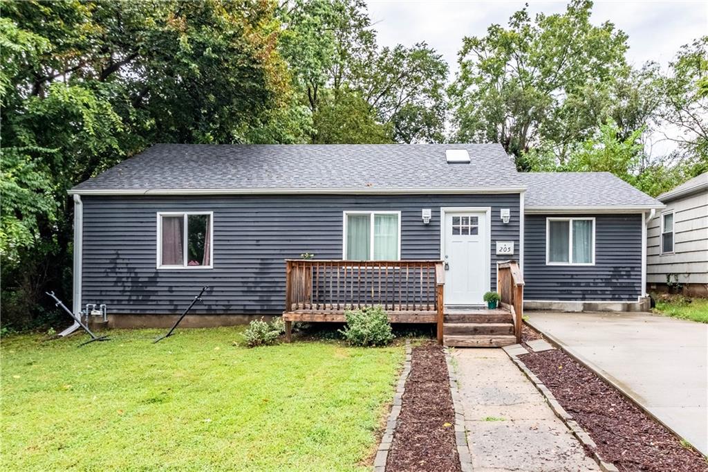 Listing Photo MLS #HMS2637746