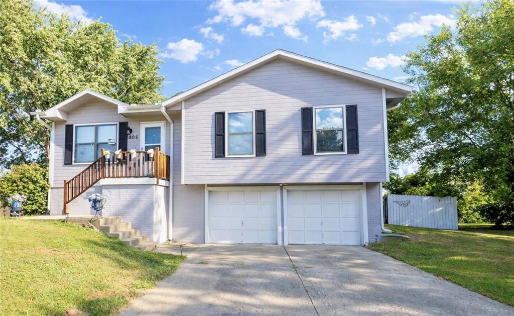 Listing Photo MLS #HMS2637771