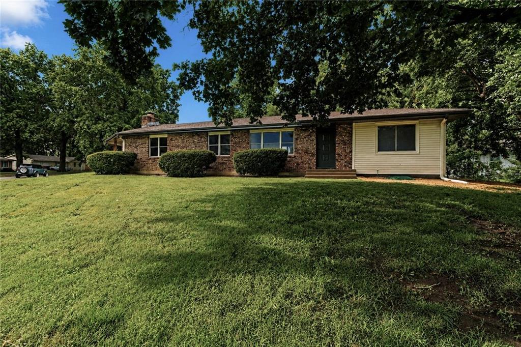 Listing Photo MLS #HMS2637777