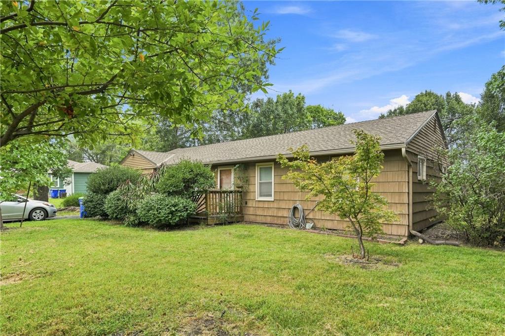 Listing Photo MLS #HMS2637779