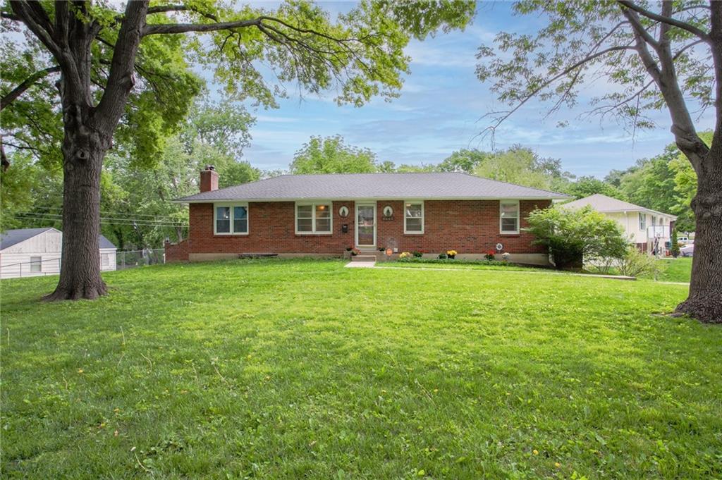 Listing Photo MLS #HMS2637781