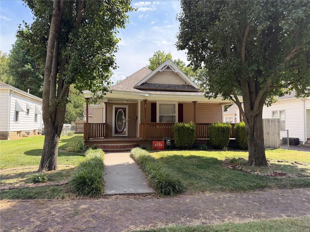 Listing Photo MLS #HMS2637802