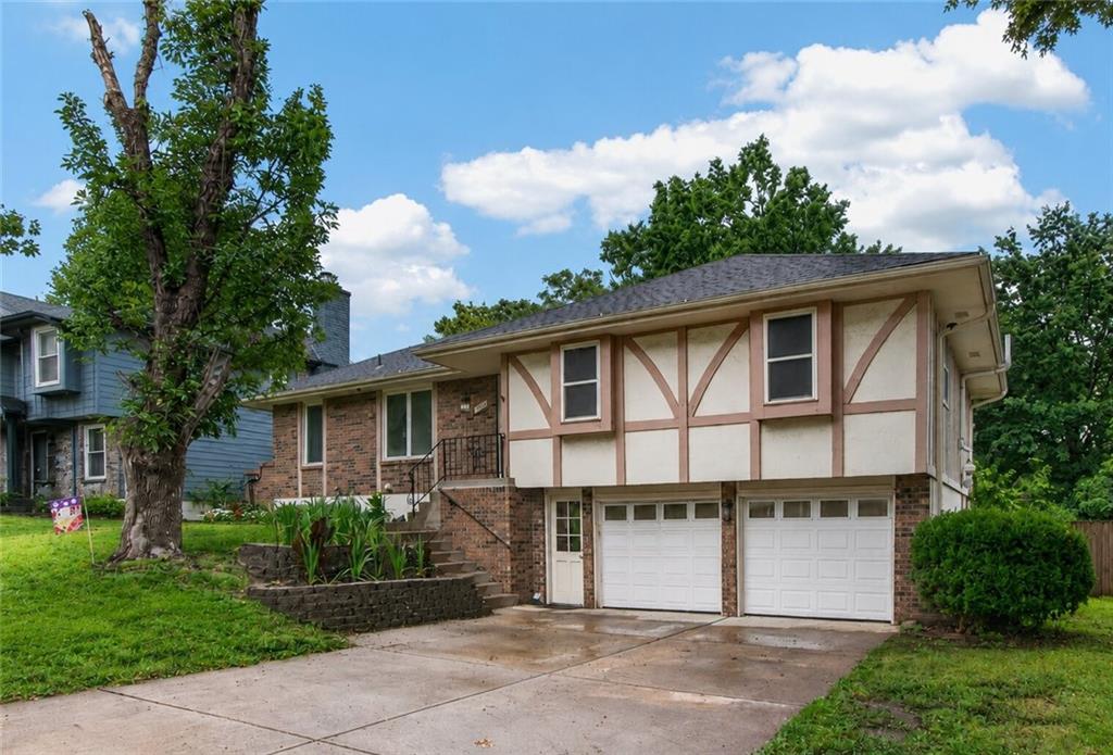 Listing Photo MLS #HMS2637814