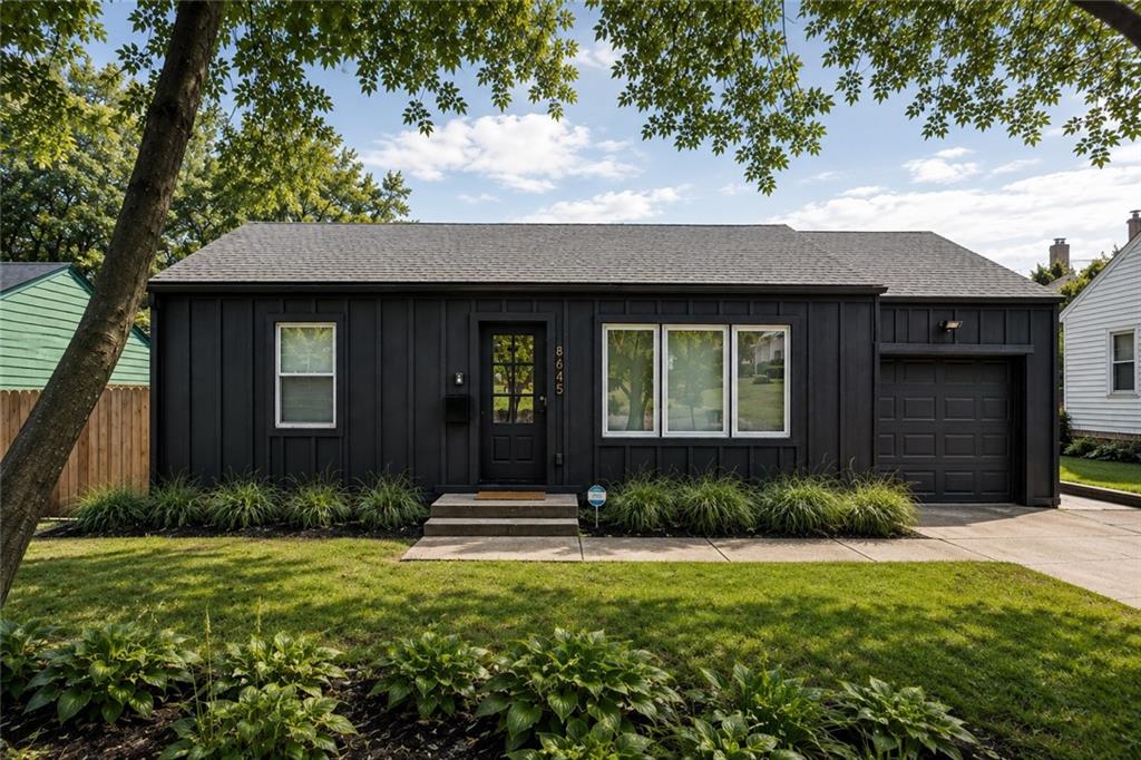 Listing Photo MLS #HMS2637836