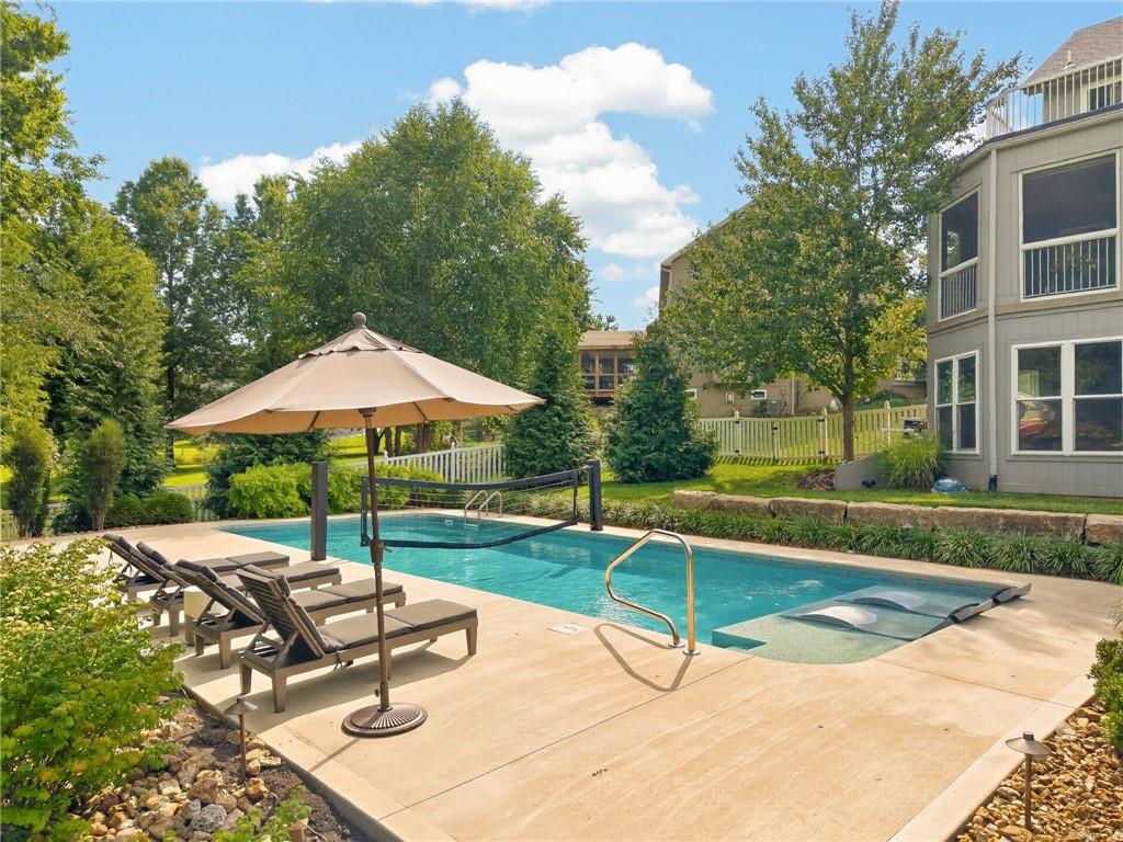 Listing Photo MLS #HMS2637849