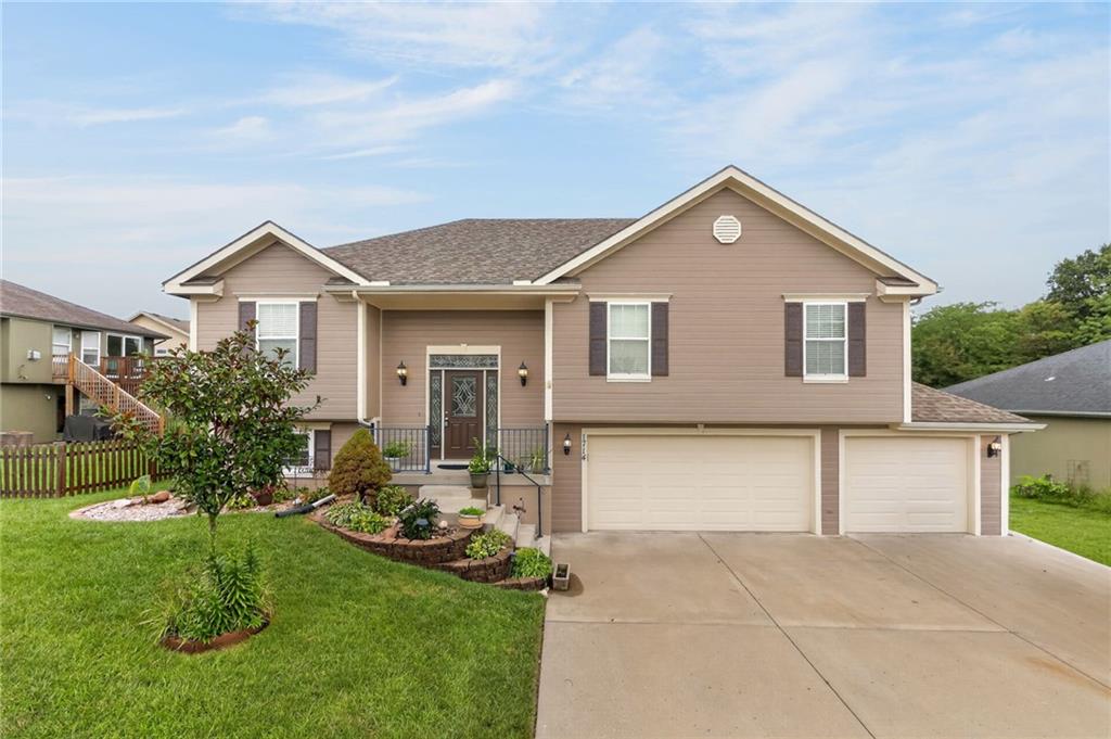 Listing Photo MLS #HMS2637881