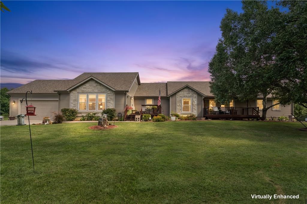 Listing Photo MLS #HMS2637883