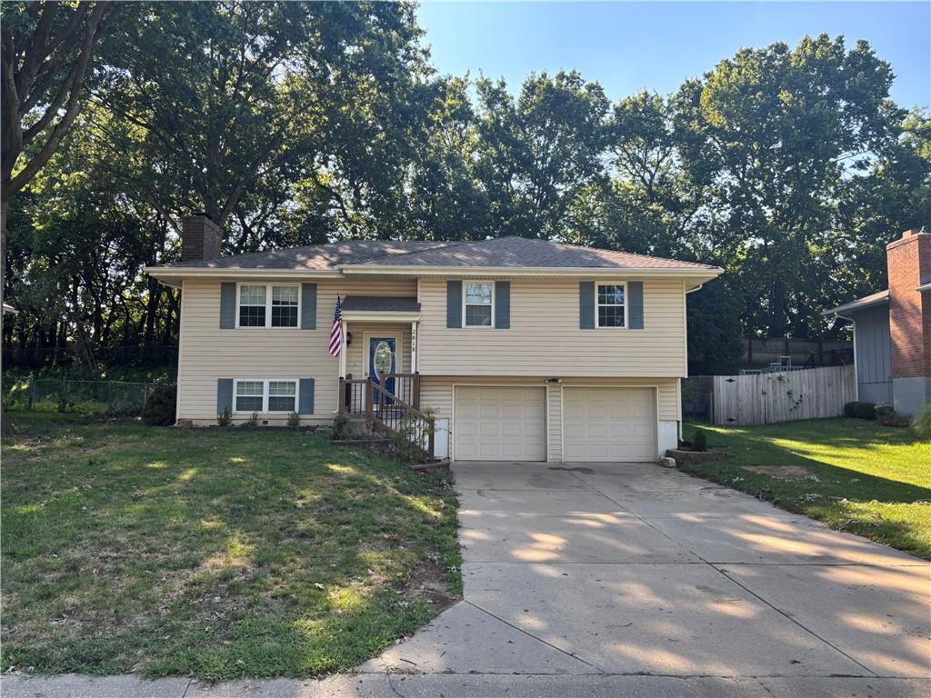 Listing Photo MLS #HMS2637886