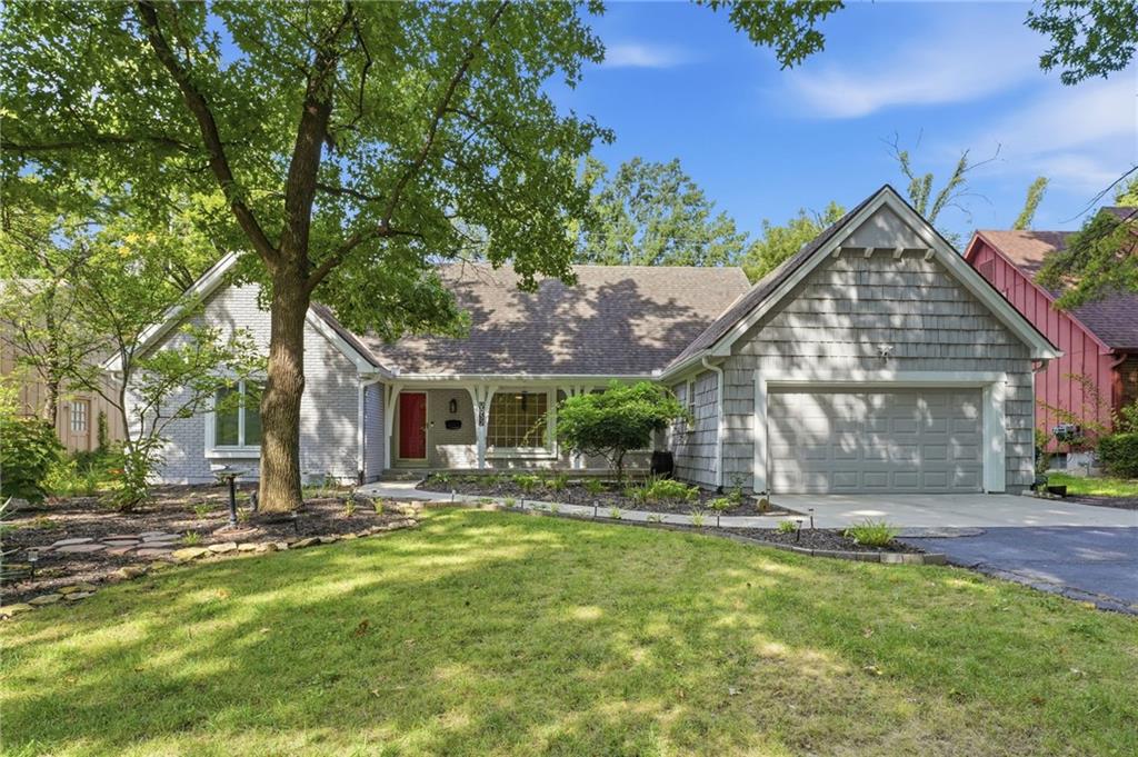 Listing Photo MLS #HMS2637915