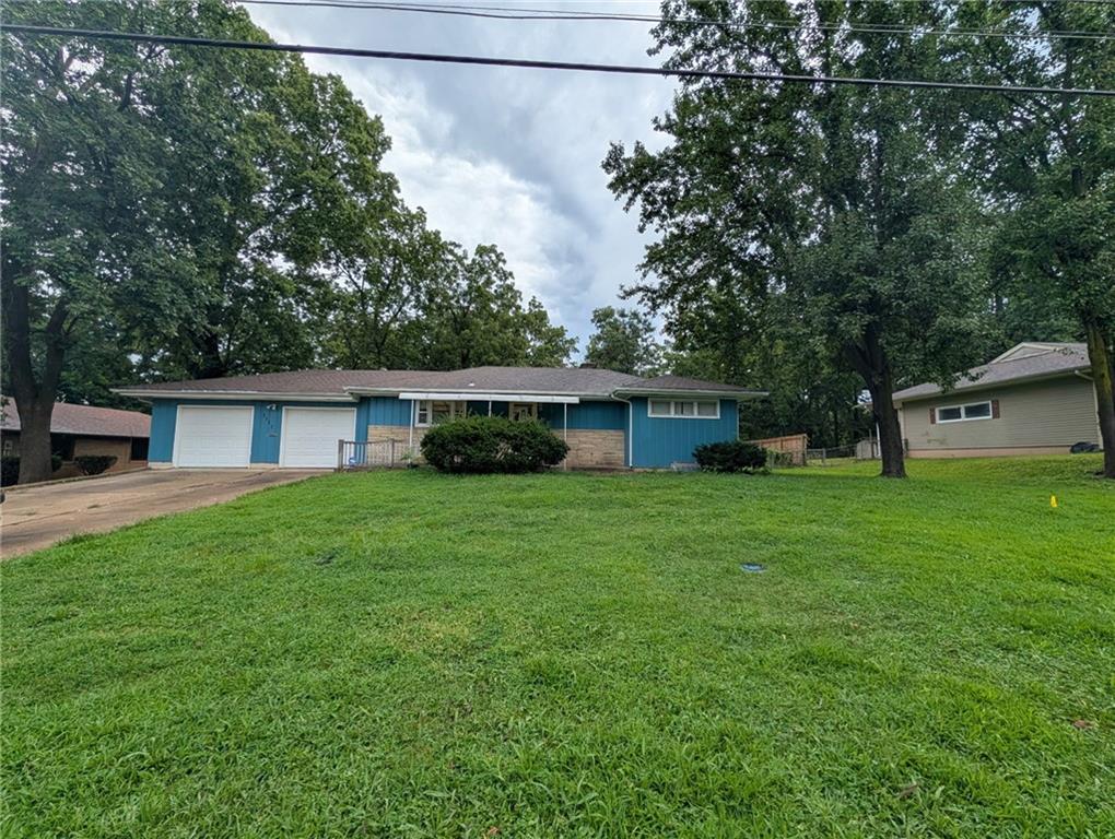 Listing Photo MLS #HMS2637917