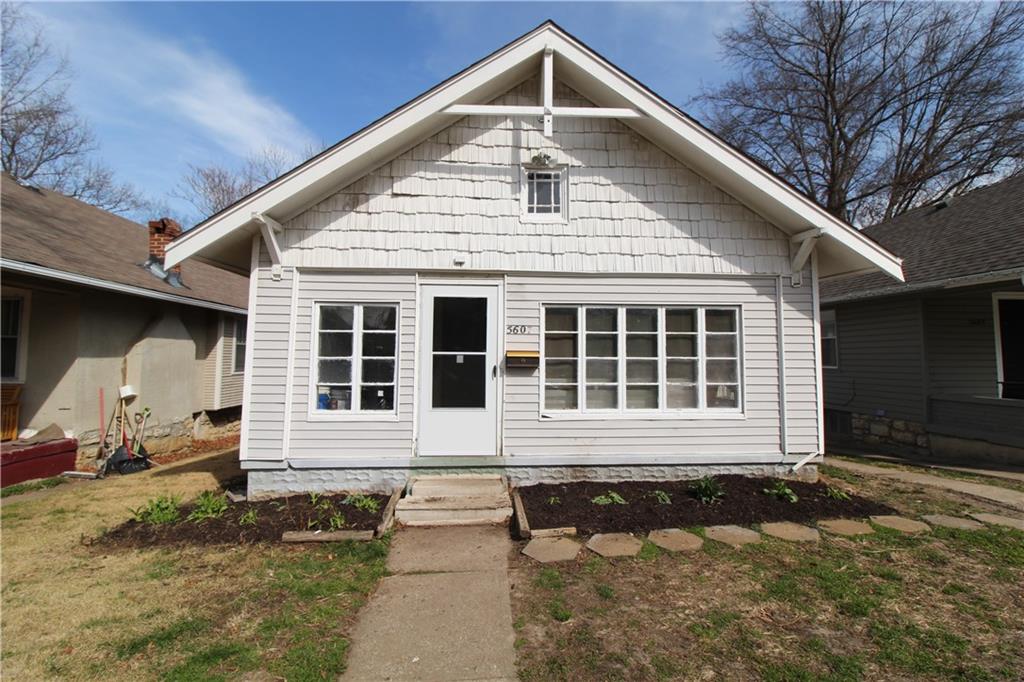 Listing Photo MLS #HMS2637957