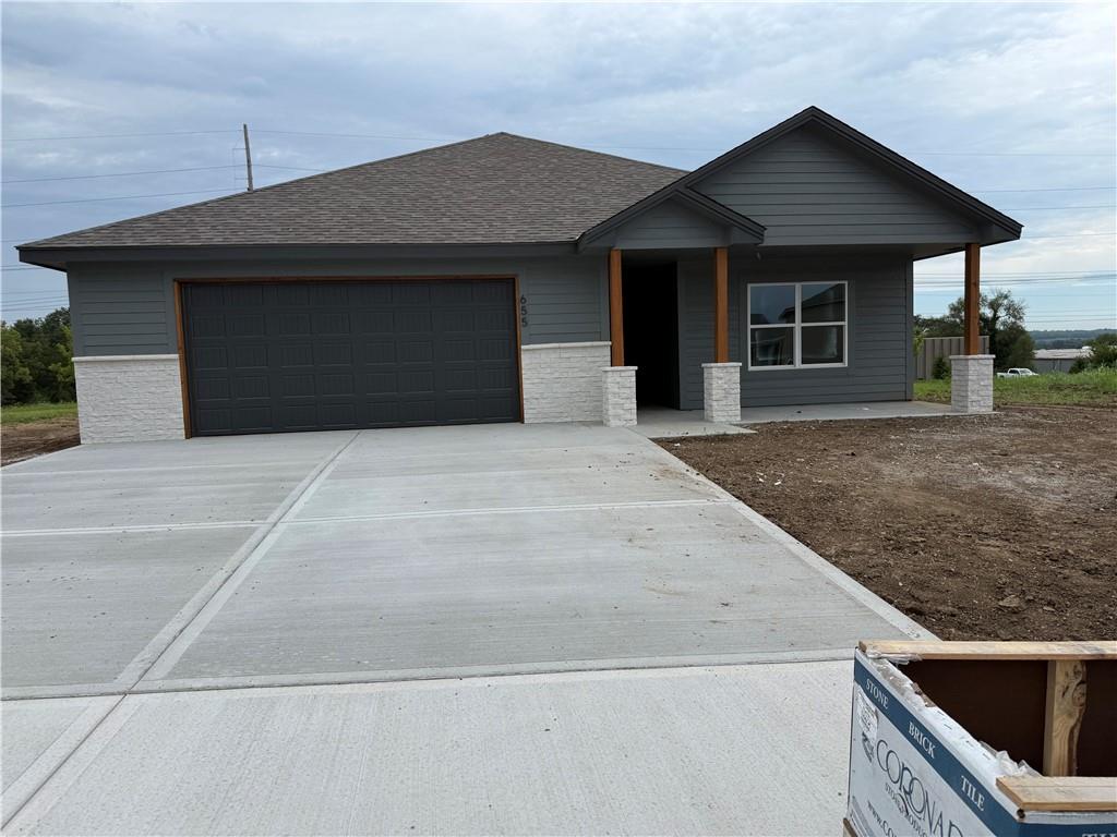 Listing Photo MLS #HMS2638036