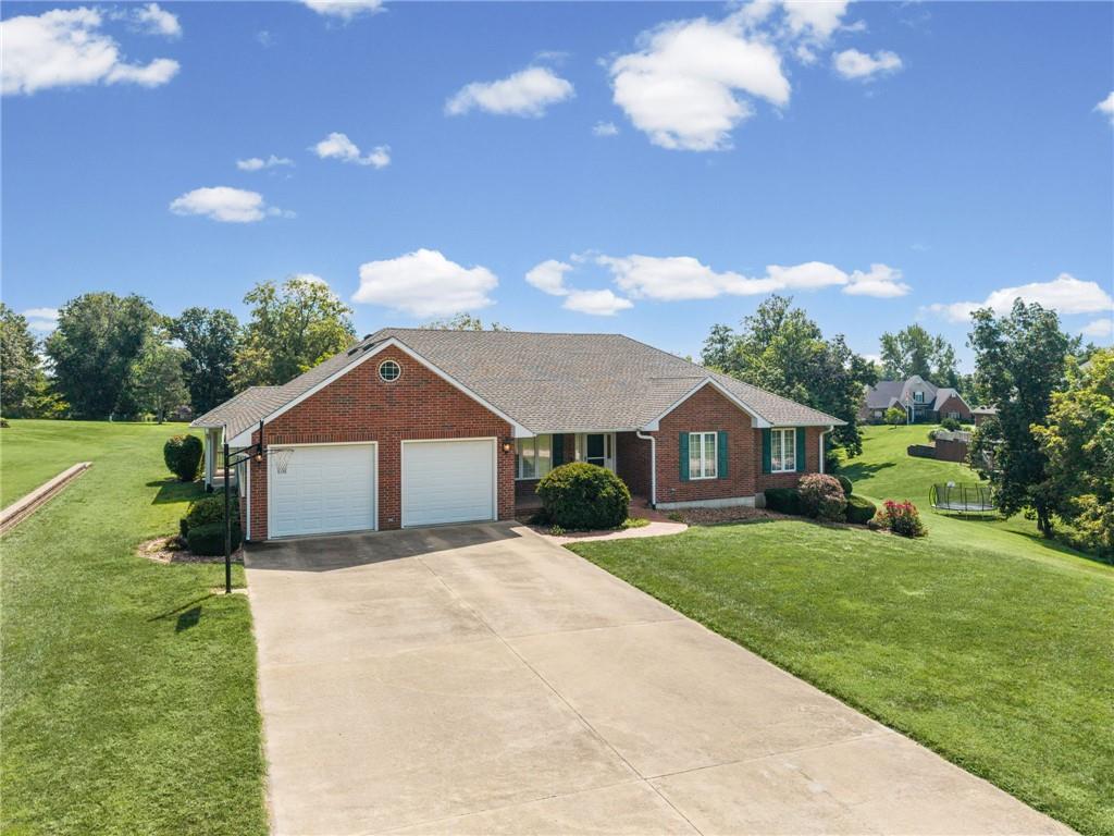 Listing Photo MLS #HMS2638093