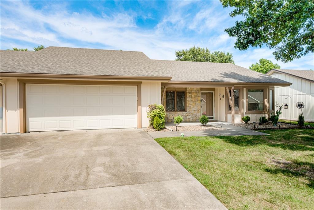 Listing Photo MLS #HMS2638101