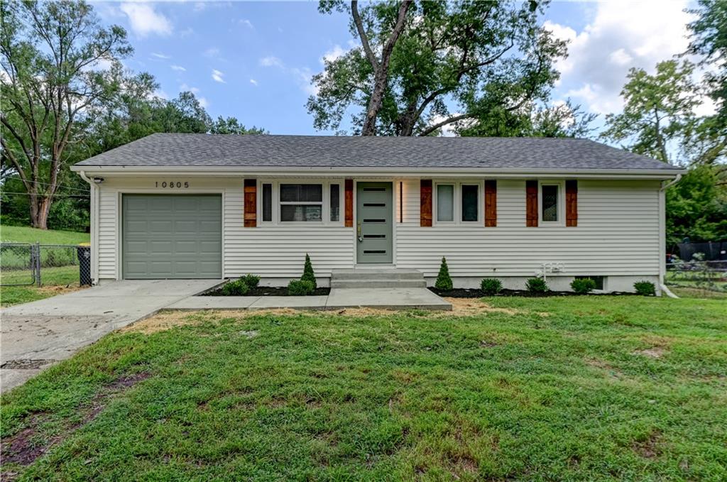 Listing Photo MLS #HMS2638155