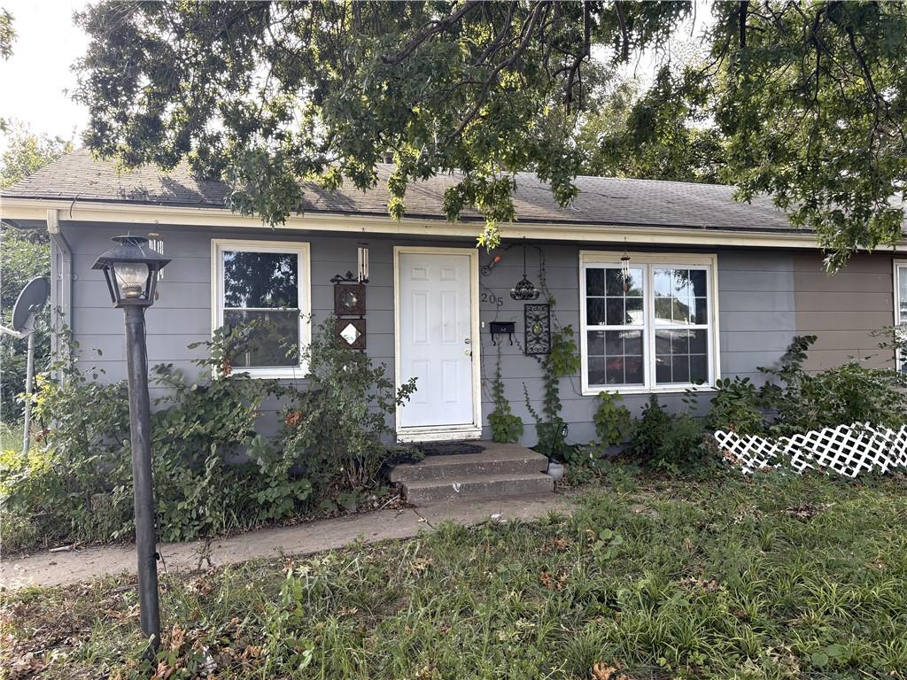Listing Photo MLS #HMS2638174