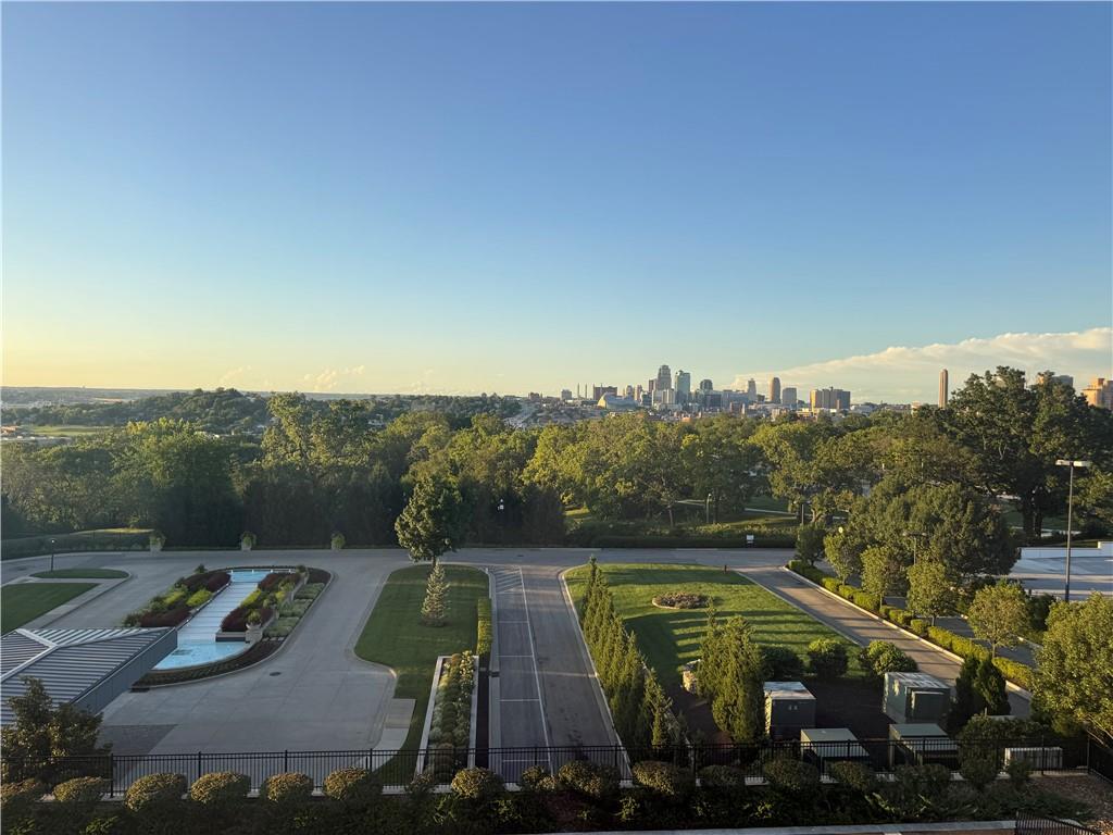 Listing Photo MLS #HMS2638180