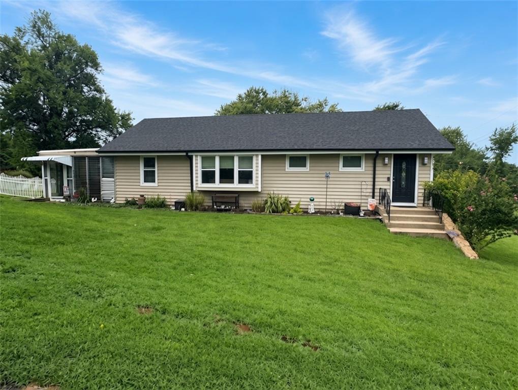 Listing Photo MLS #HMS2638241