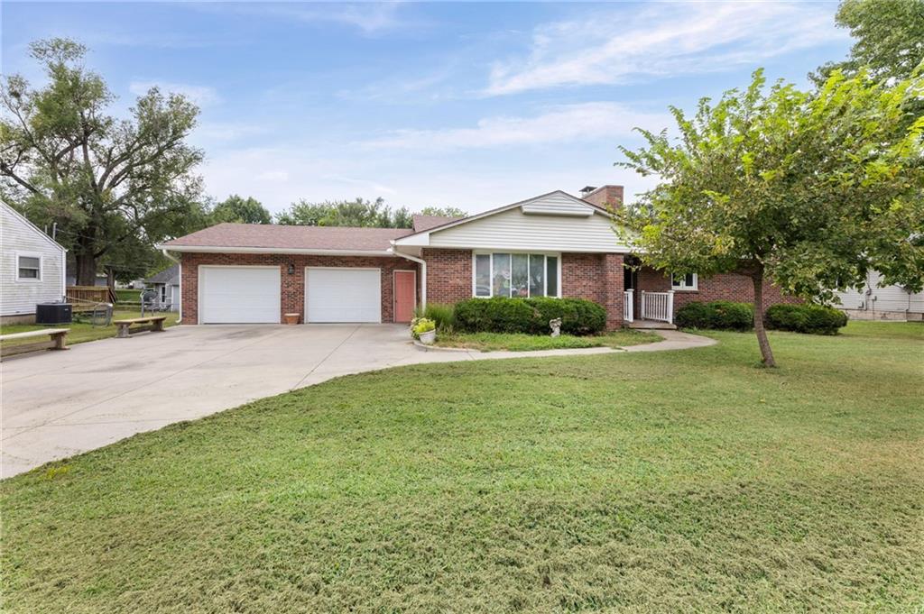 Listing Photo MLS #HMS2638277