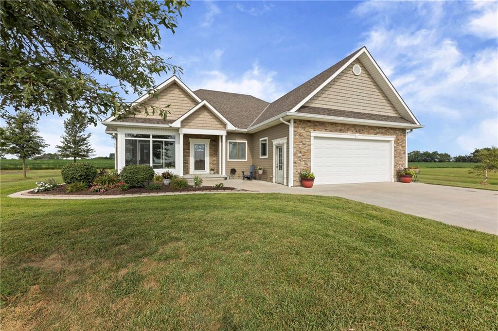Listing Photo MLS #HMS2638327