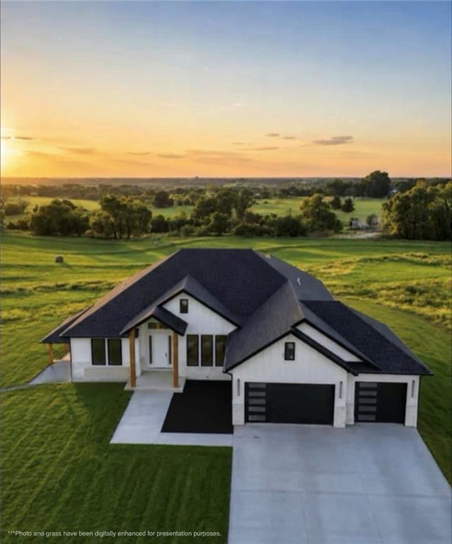 Listing Photo MLS #HMS2638342