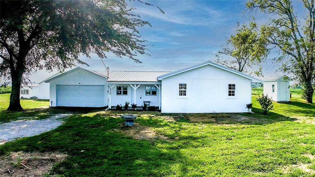 Listing Photo MLS #HMS2638427