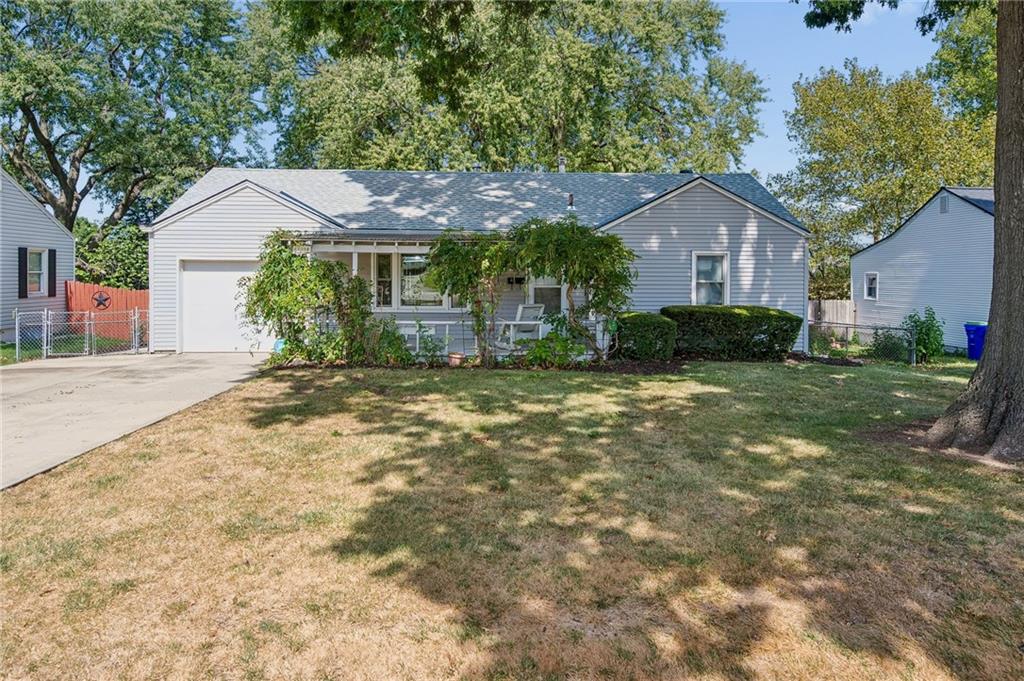 Listing Photo MLS #HMS2638487