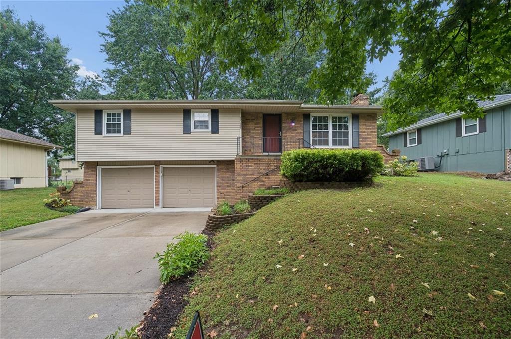 Listing Photo MLS #HMS2638505