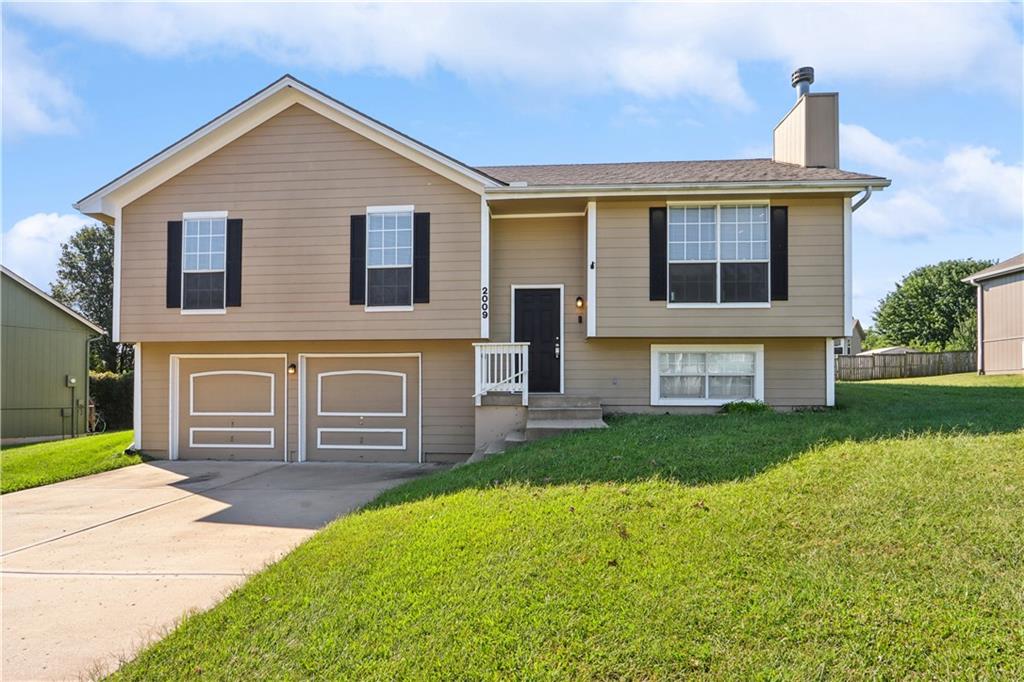 Listing Photo MLS #HMS2638553