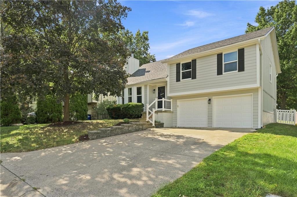 Listing Photo MLS #HMS2638570