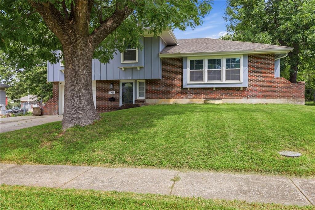 Listing Photo MLS #HMS2638636