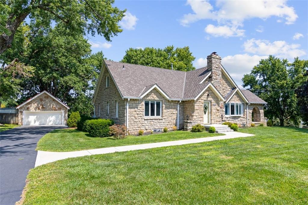 Listing Photo MLS #HMS2638650