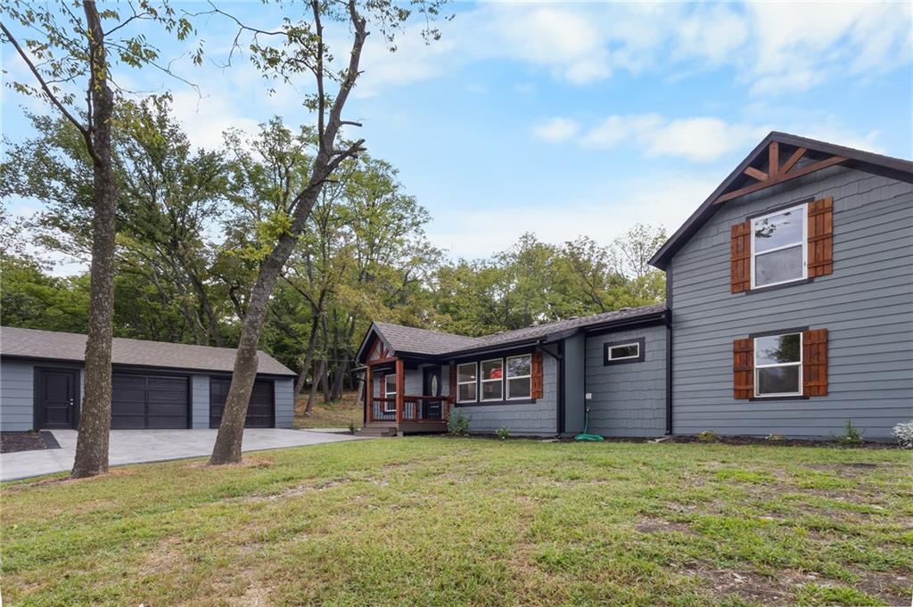 Listing Photo MLS #HMS2638656