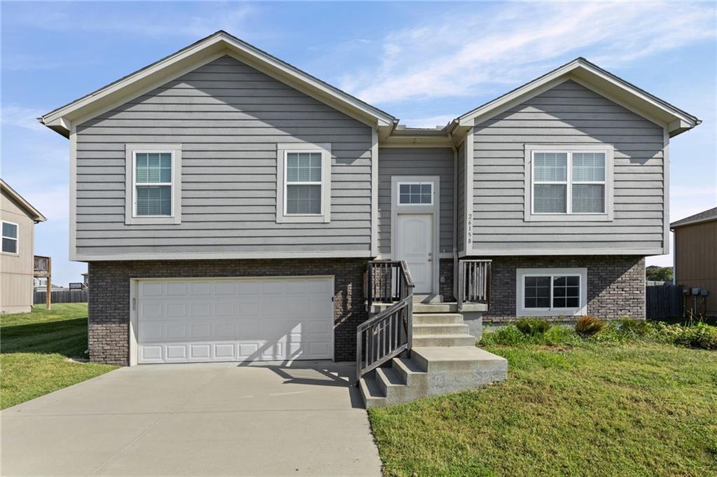 Listing Photo MLS #HMS2638686