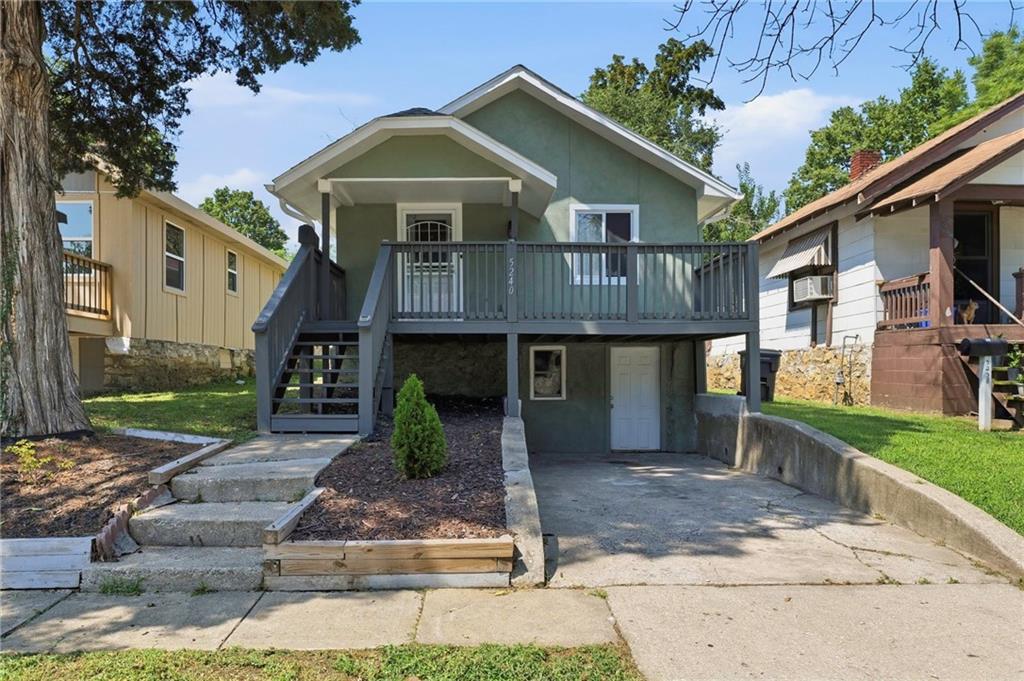 Listing Photo MLS #HMS2638689