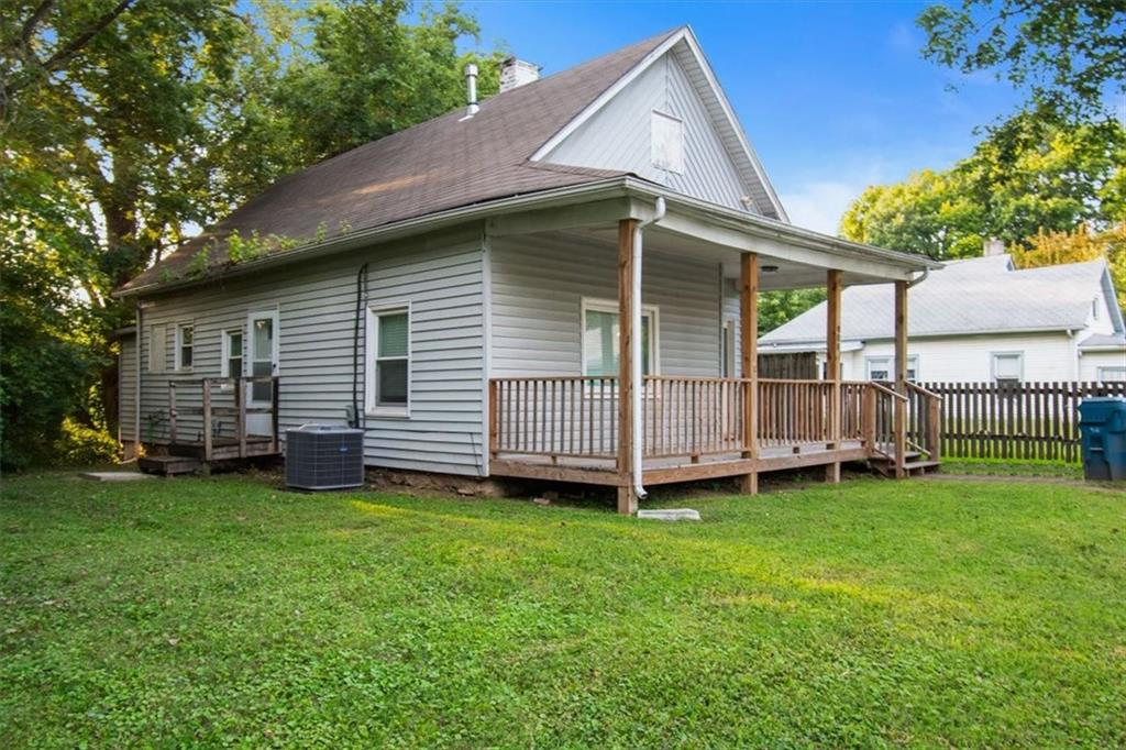 Listing Photo MLS #HMS2638706