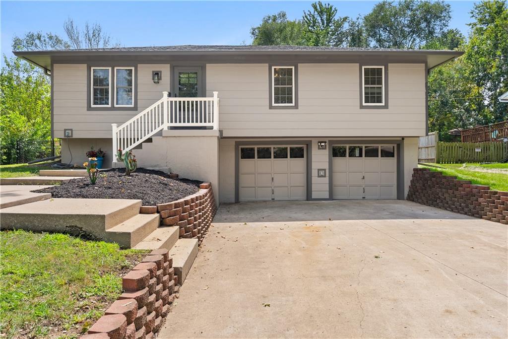 Listing Photo MLS #HMS2638712