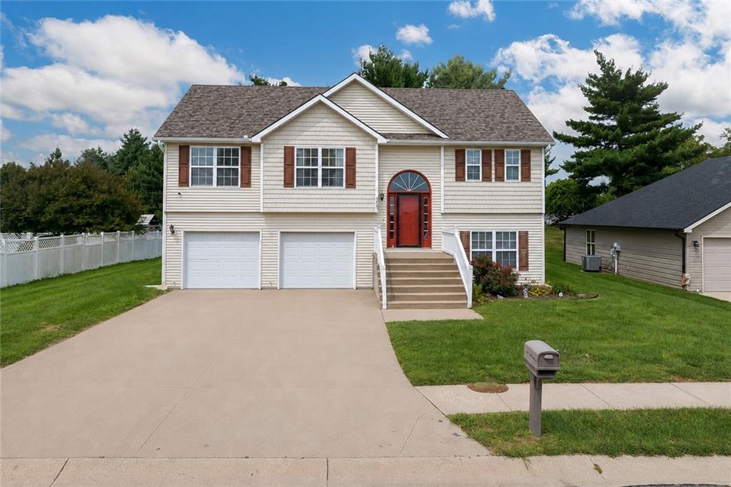 Listing Photo MLS #HMS2638813