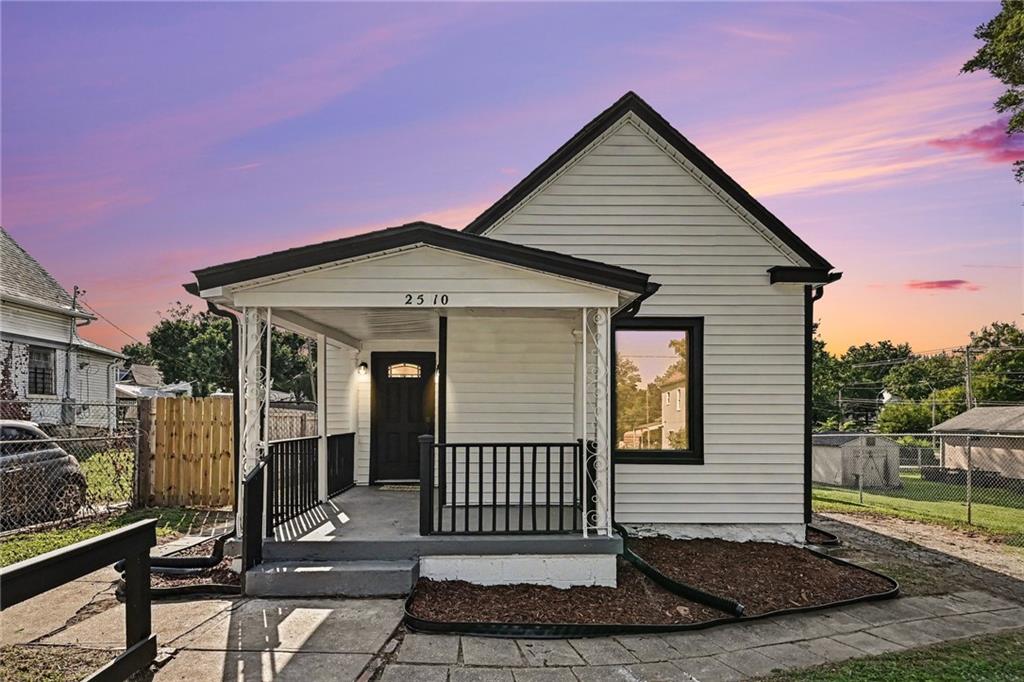Listing Photo MLS #HMS2638839