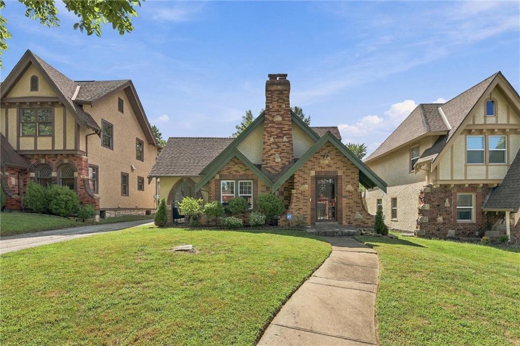 Listing Photo MLS #HMS2638867